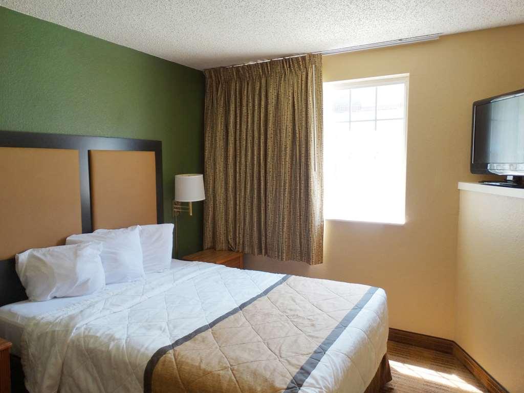 Extended Stay America Suites - Kansas City - Airport - Tiffany Springs Ruang foto