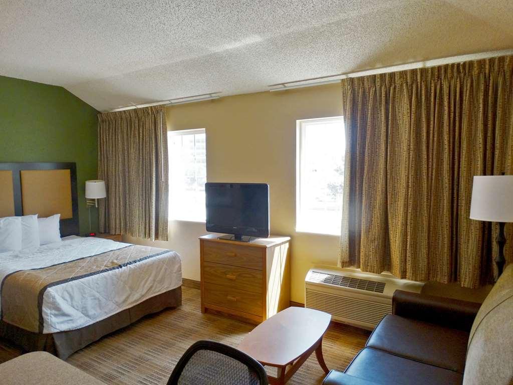 Extended Stay America Suites - Kansas City - Airport - Tiffany Springs Ruang foto