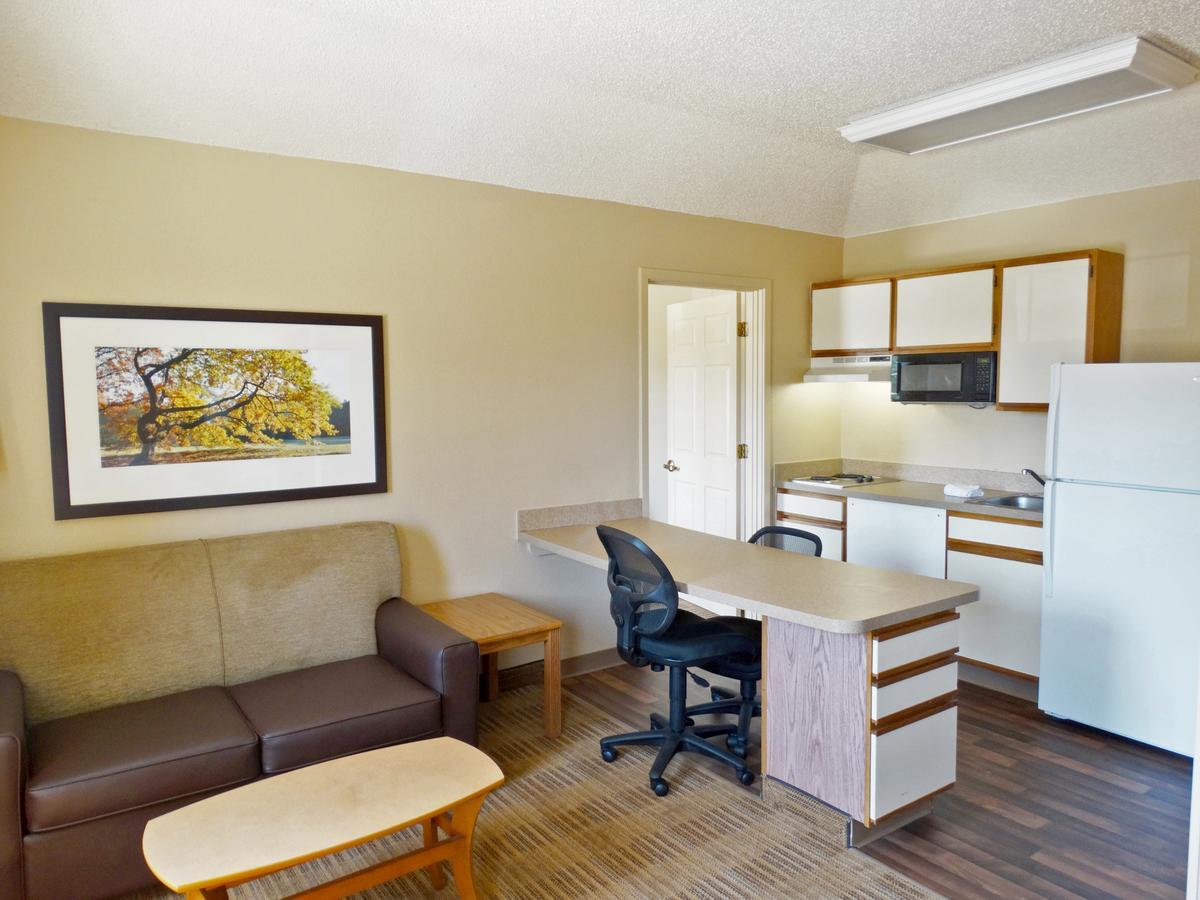Extended Stay America Suites - Kansas City - Airport - Tiffany Springs Bagian luar foto
